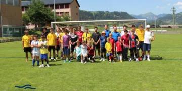 30 Jahre FC Obersimmental – Ein Fest für die ganze Region in Bildern und zwei Audio-Beiträgen