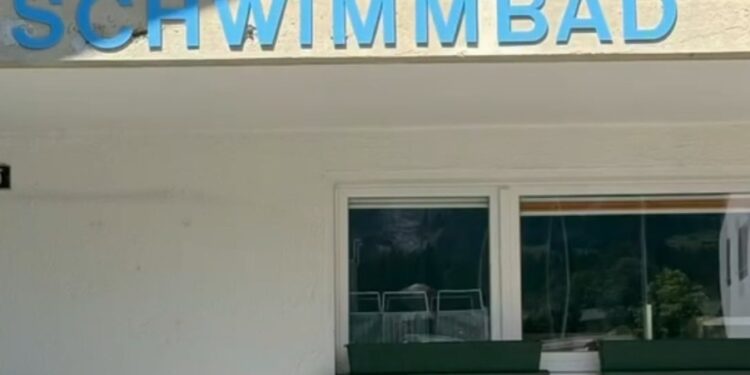 Freibad Kandersteg im WM-Fieber – «Hopp Schwiiz!»