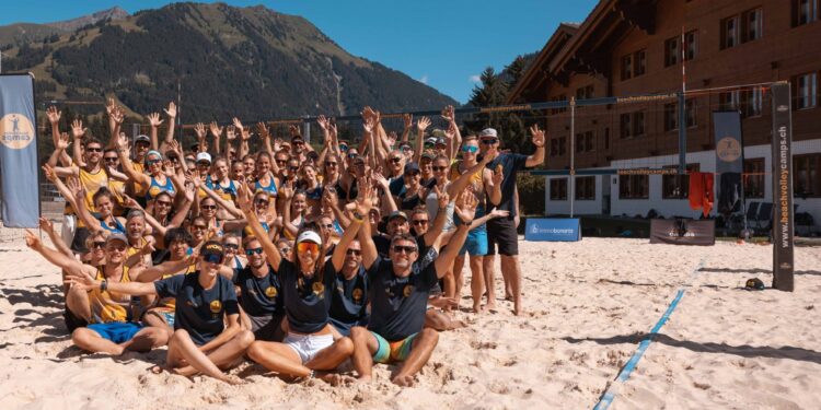 Beachvolleycamp Gstaad 2026: Training mit internationalen Coaches – noch einige freie Plätze verfügbar (20. bis 24. Juli 2026)