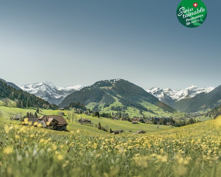 Ferienregion Gstaad erhält Auszeichnung als Swisstainable Destination Level III – Leading